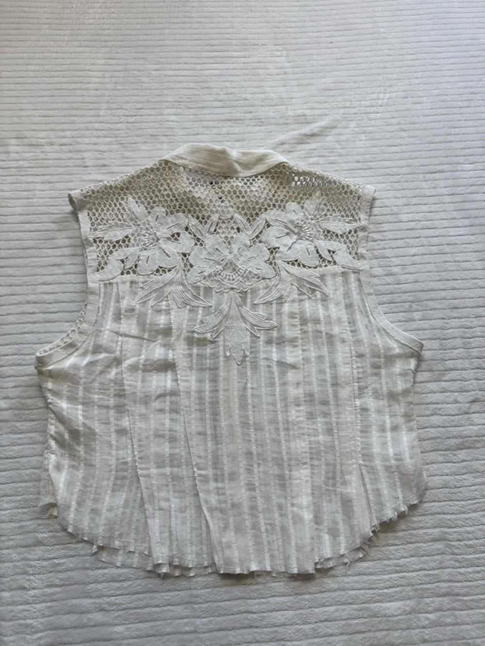 Free People Cream Crochet Pleated Sleeveless Camisole - Picture 10 of 10